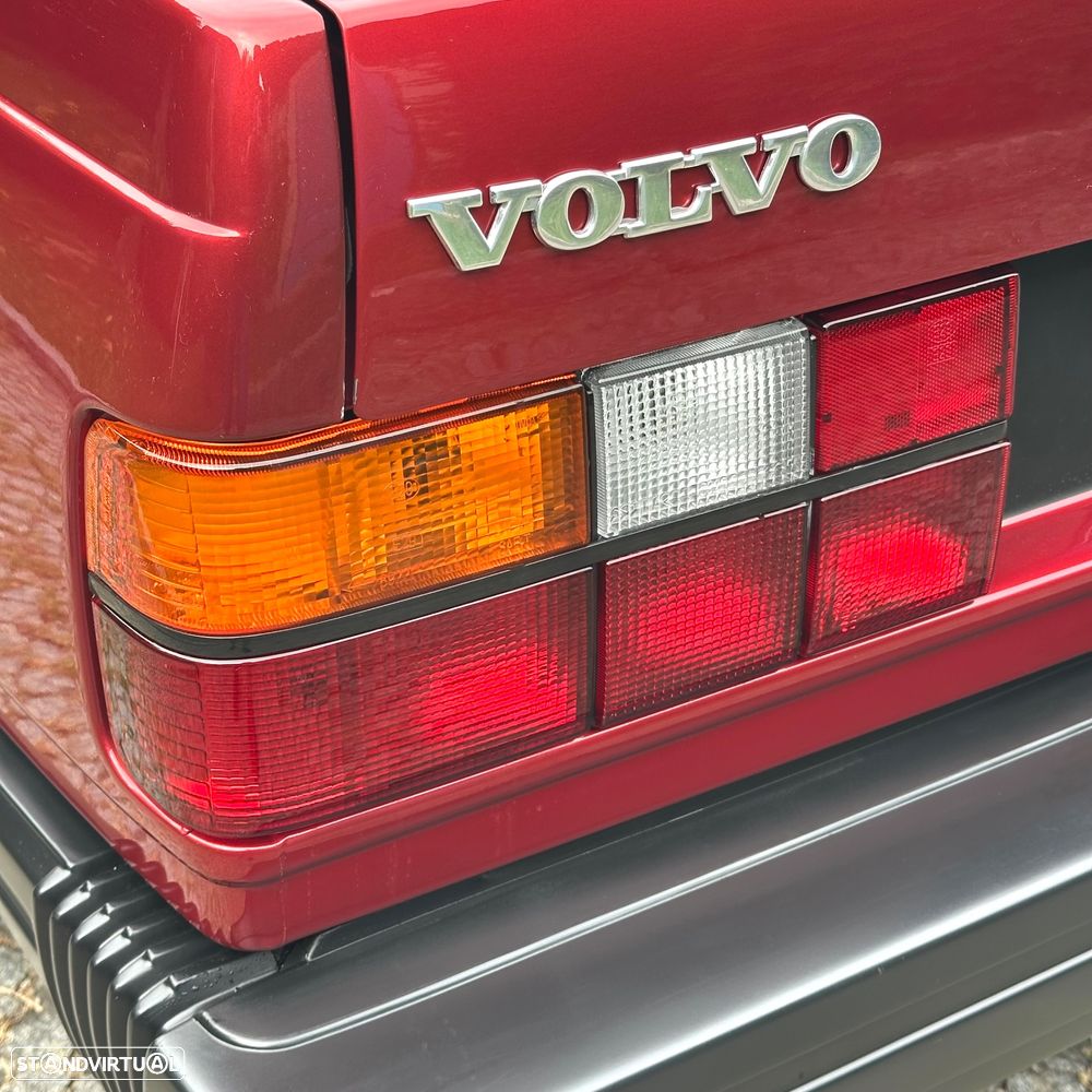 Volvo 740 - 24