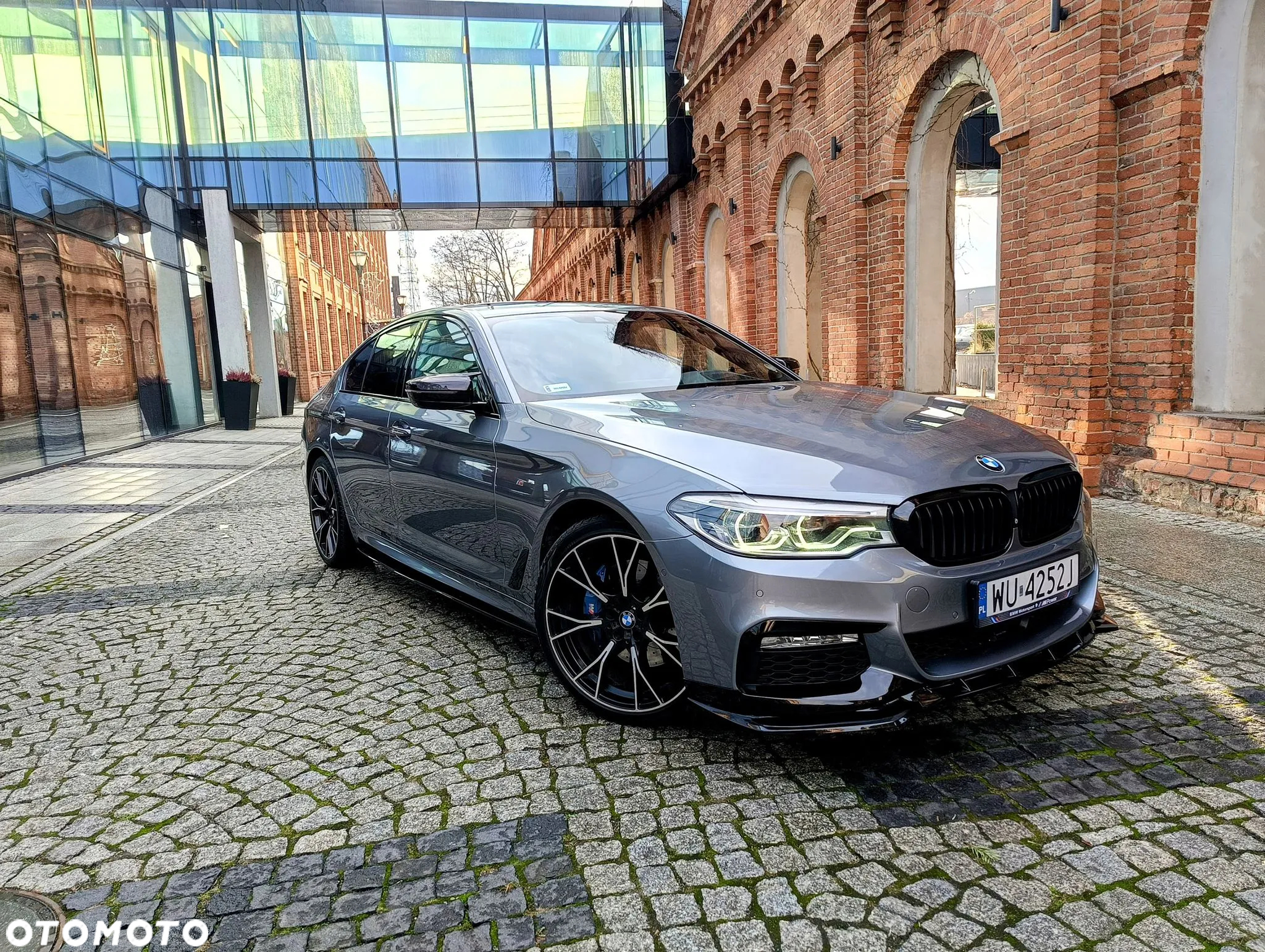 BMW Seria 5 530d xDrive M Sport sport - 17