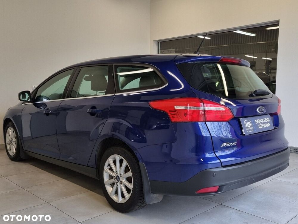 Ford Focus 1.6 Trend - 4