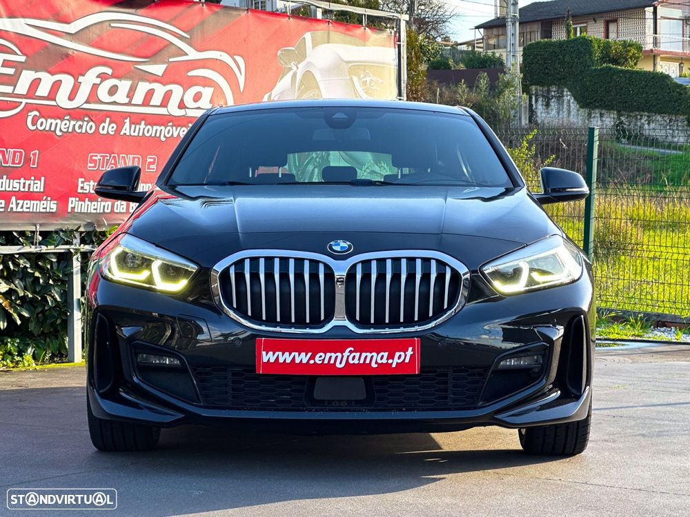 BMW 118 i Pack Desportivo M Auto - 4