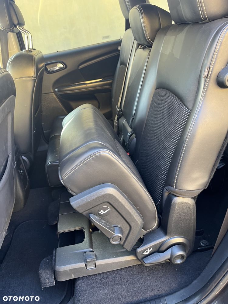 Dodge Journey - 19