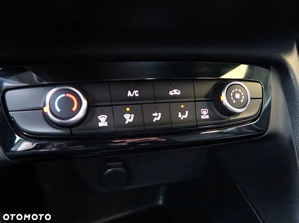 Opel Corsa 1.2 Edition S&S - 18