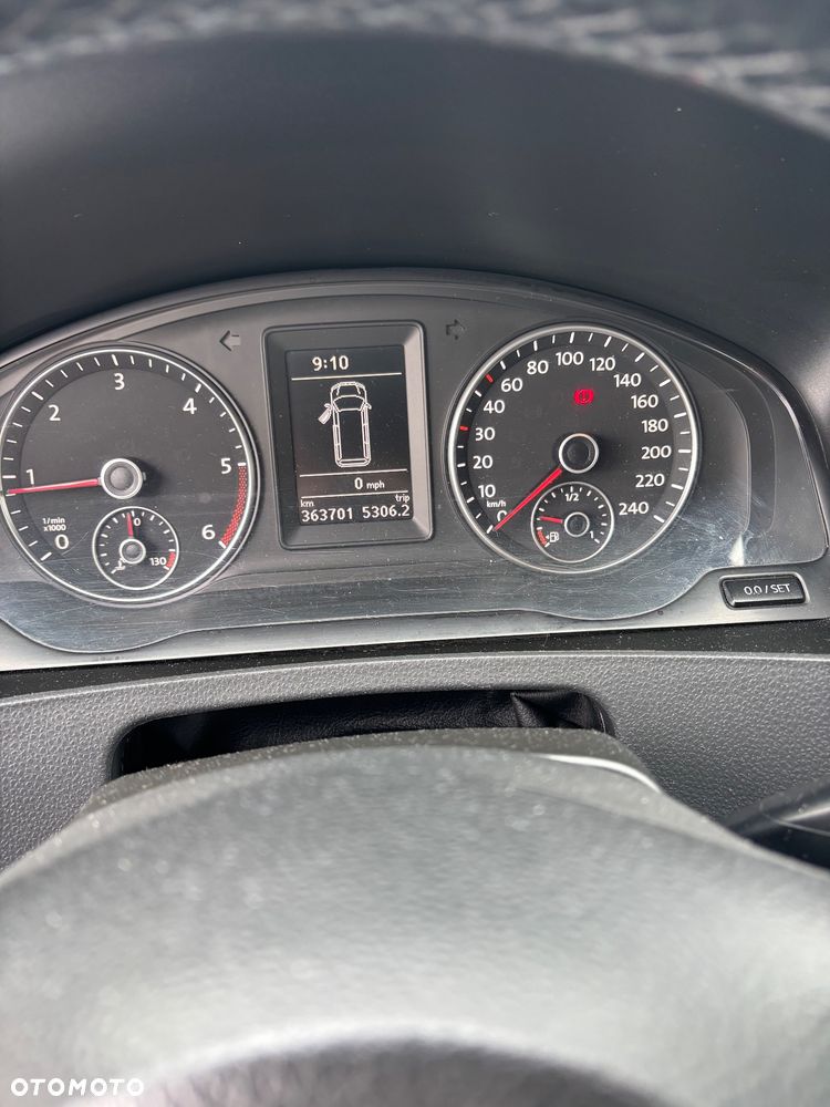 Volkswagen Transporter - 11