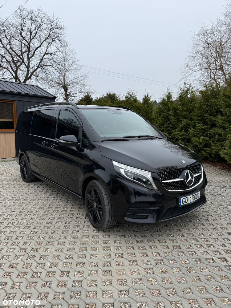 Mercedes-Benz Klasa V - 1