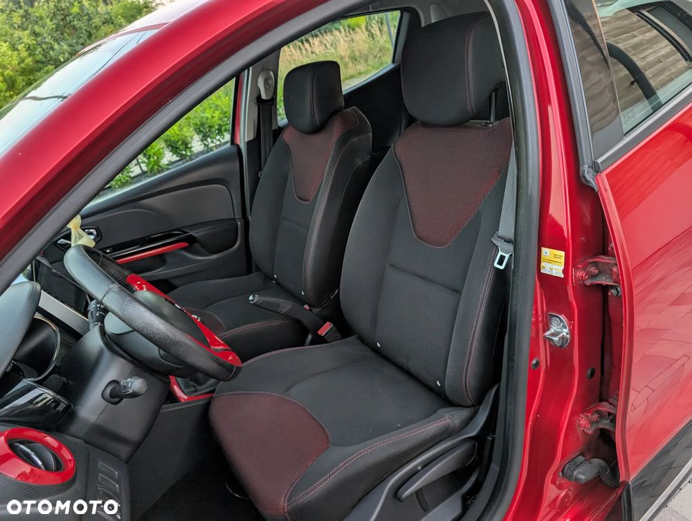 Renault Clio 1.2 16V 75 Life - 14