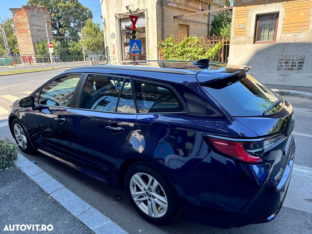 Toyota Corolla 1.8 HSD Dynamic - 12