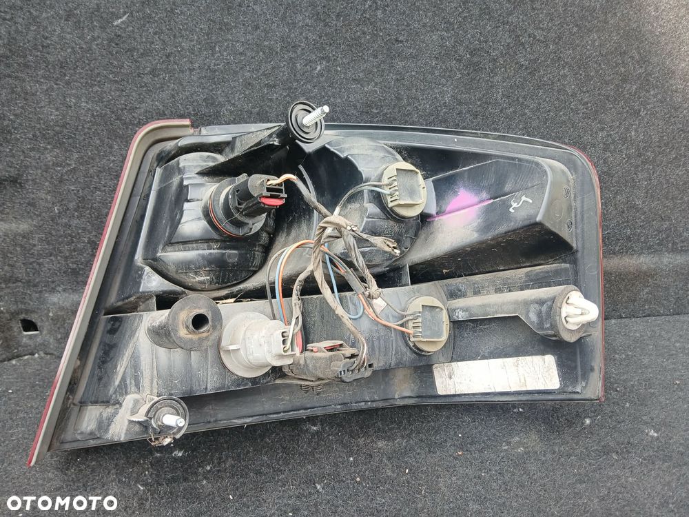 Dodge Avenger lampa tylna lewa - 3