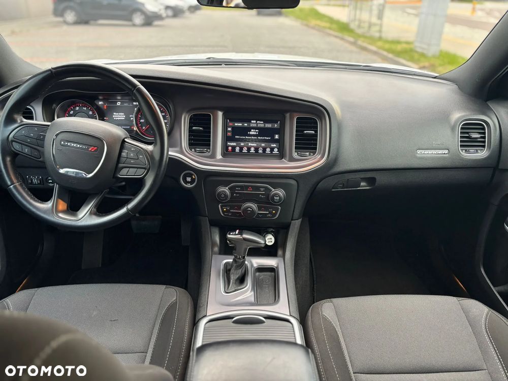 Dodge Charger 3.6 GT - 5