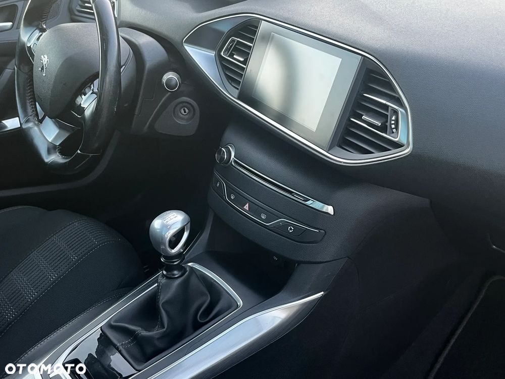 Peugeot 308 BlueHDi FAP 130 Stop & Start Allure Pack - 20