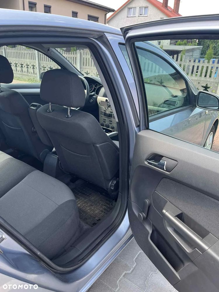 Opel Astra III 1.6 Enjoy - 13