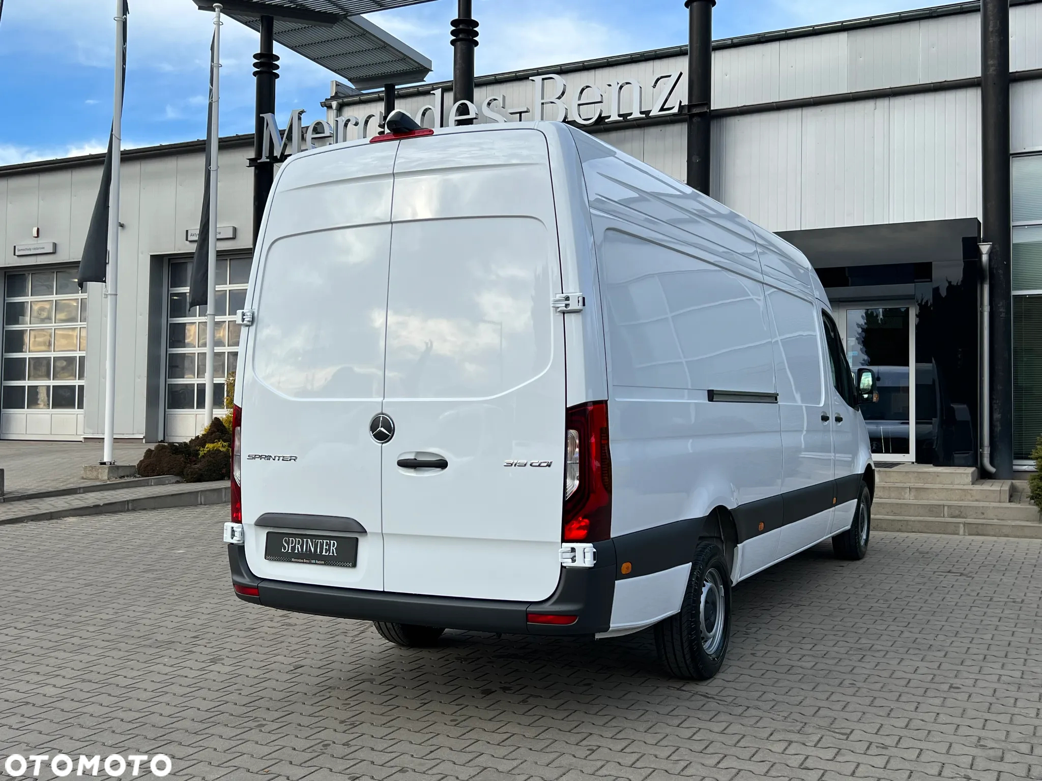 Mercedes-Benz Sprinter 319 CDI - 11