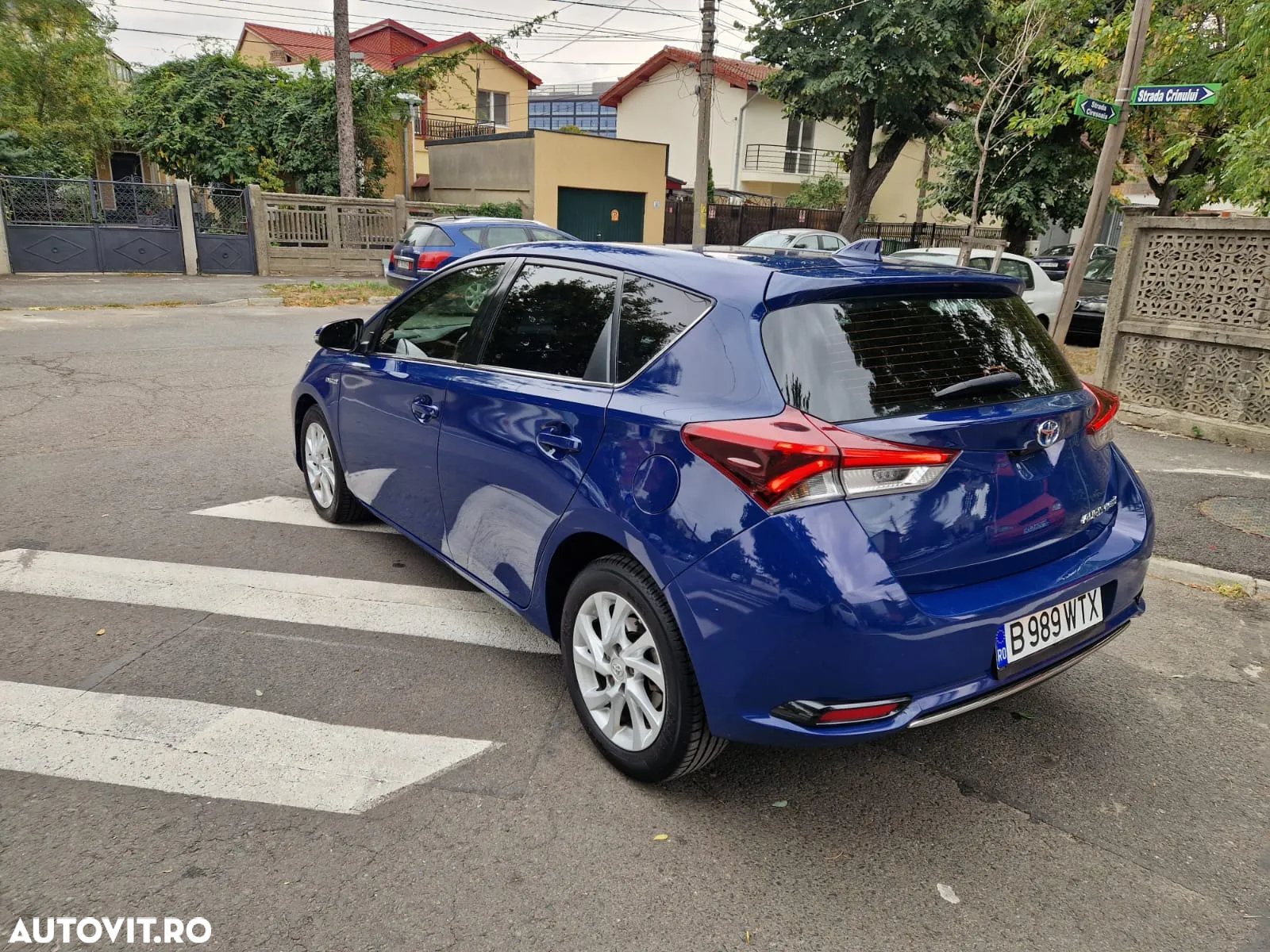 Toyota Auris - 4