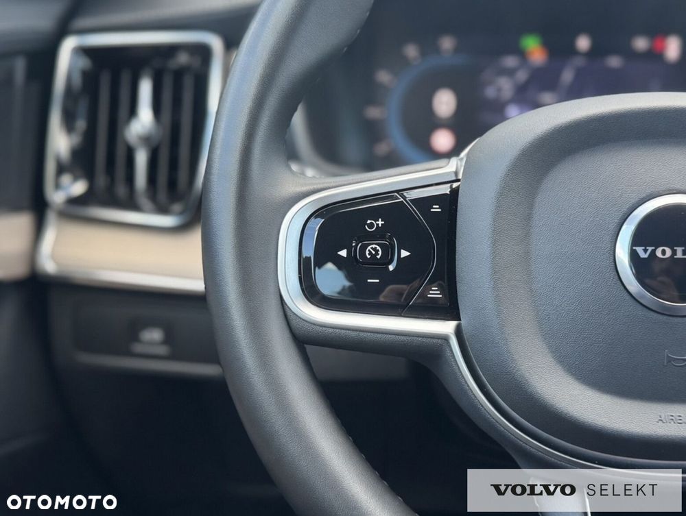 Volvo XC 90 - 11