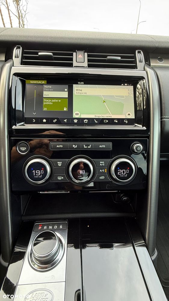 Land Rover Discovery 3.0 TD6 HSE Luxury - 11