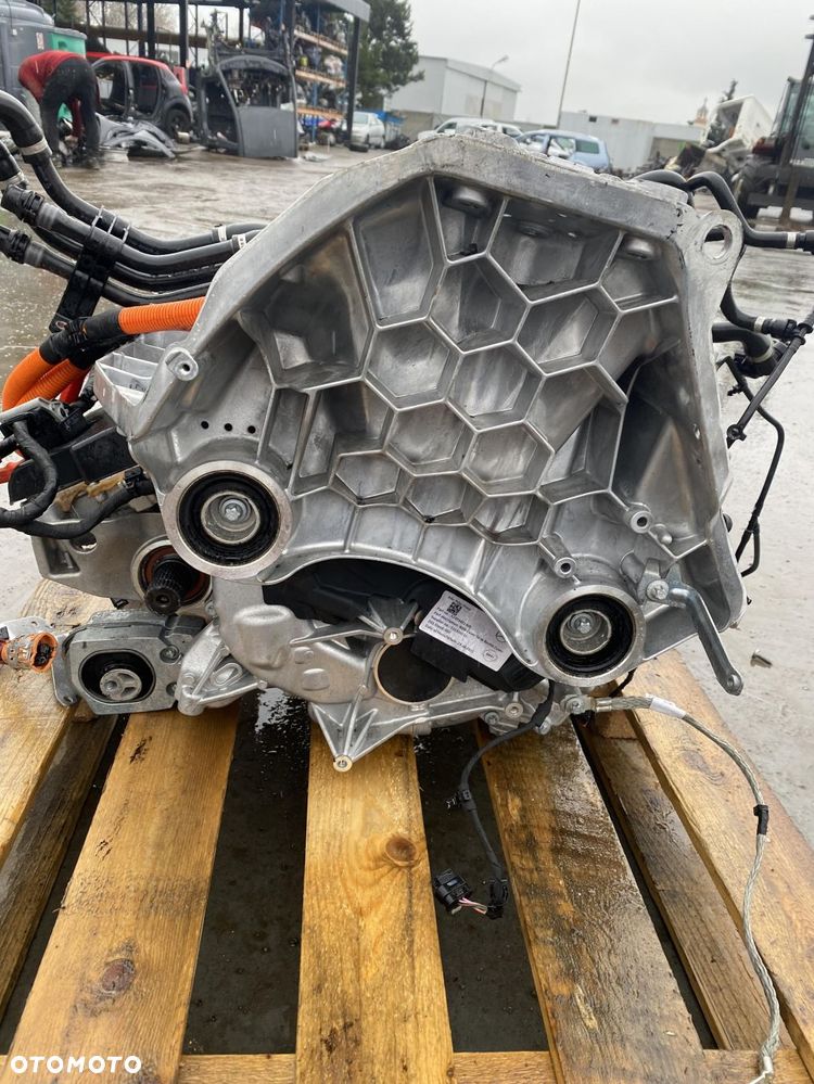 Mercedes EQB 250 silnik kompletny - 8