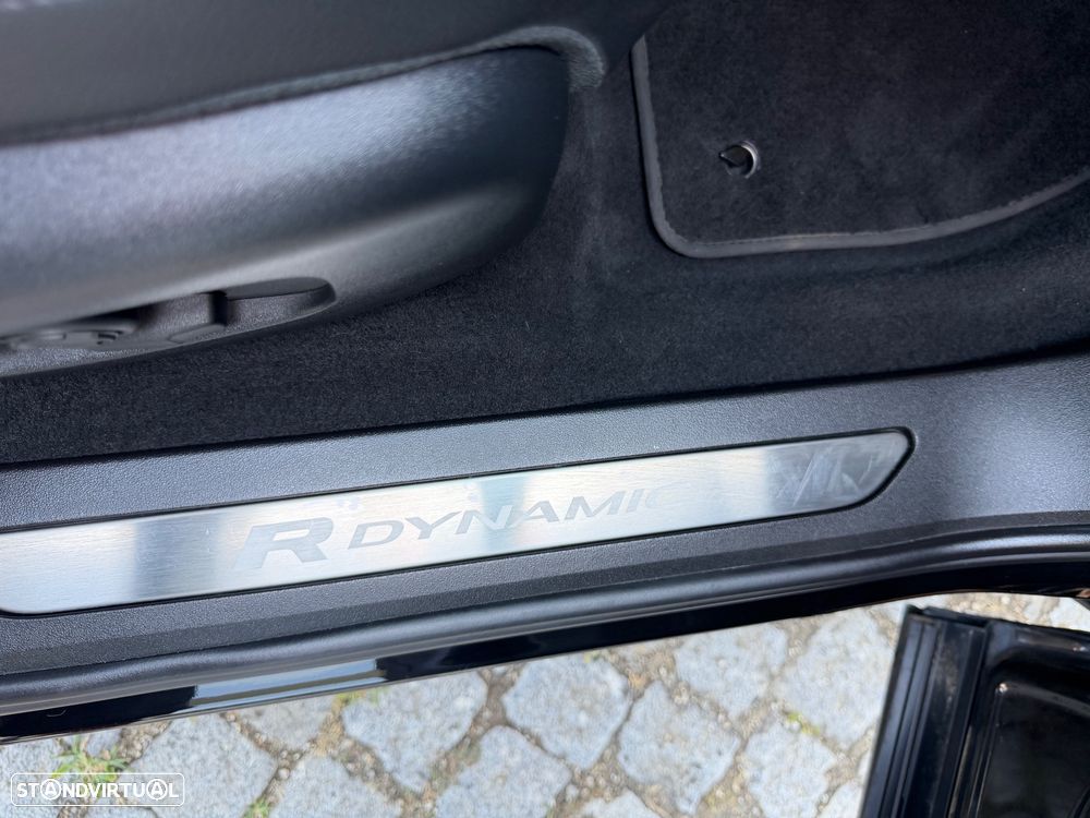 Land Rover Range Rover Evoque P300e R-Dynamic SE - 33