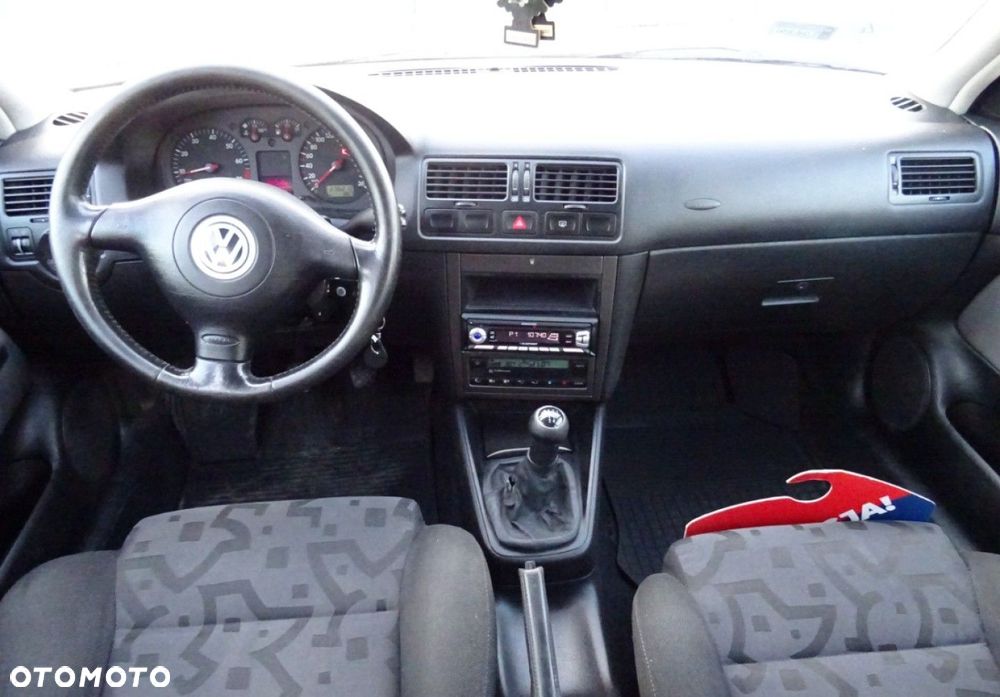 Volkswagen Bora - 4