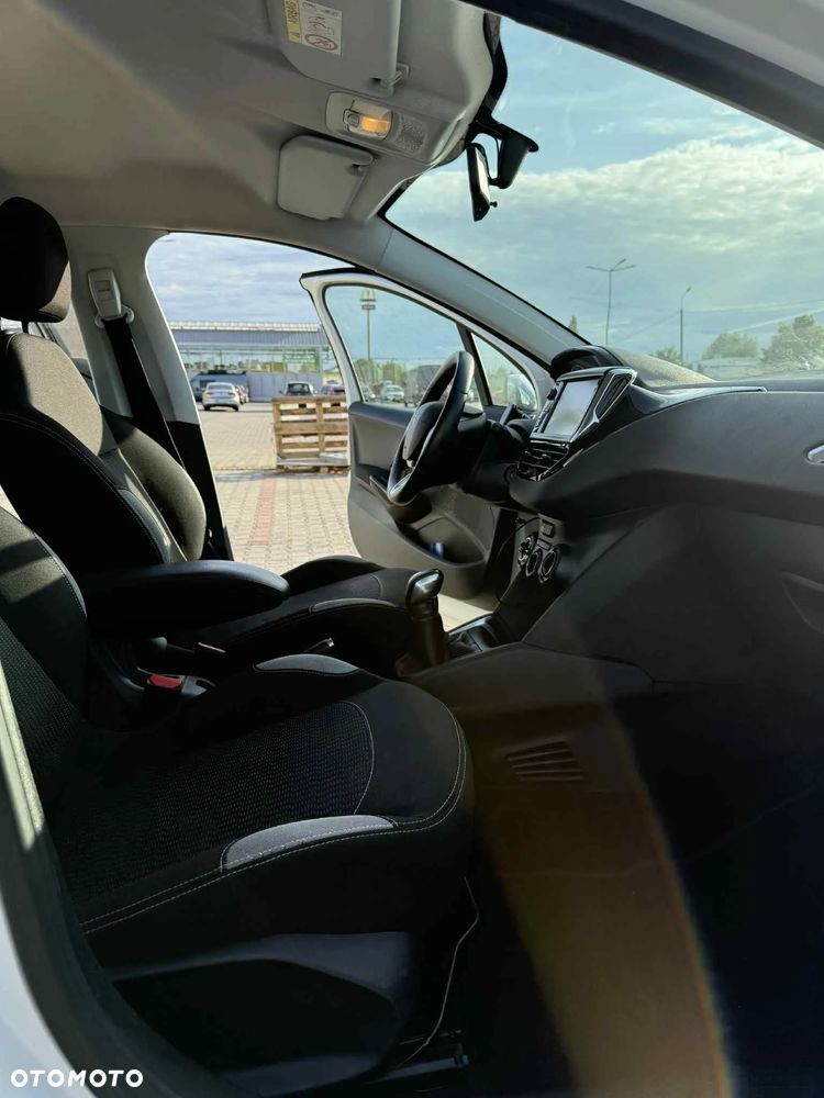 Peugeot 208 1.2 VTi Active - 9