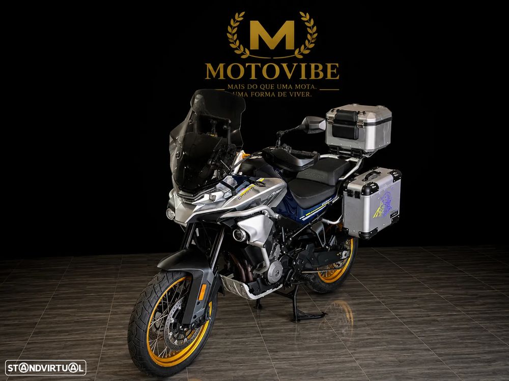 CF Moto 800MT - 4