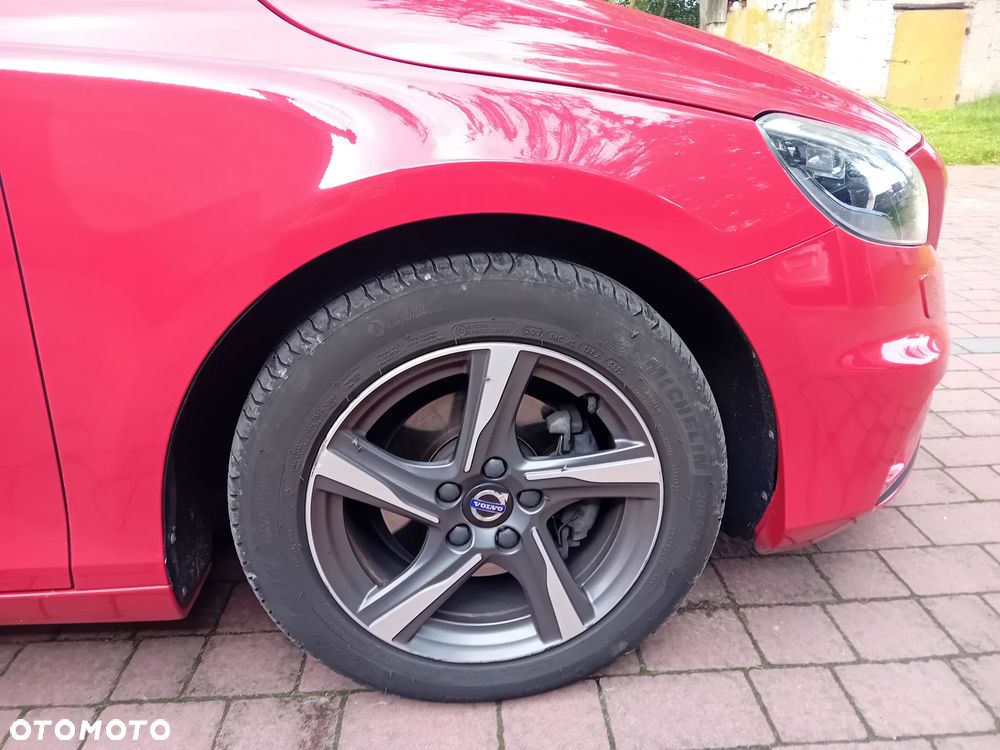 Volvo V40 D2 Drive-E R-Design Momentum - 20