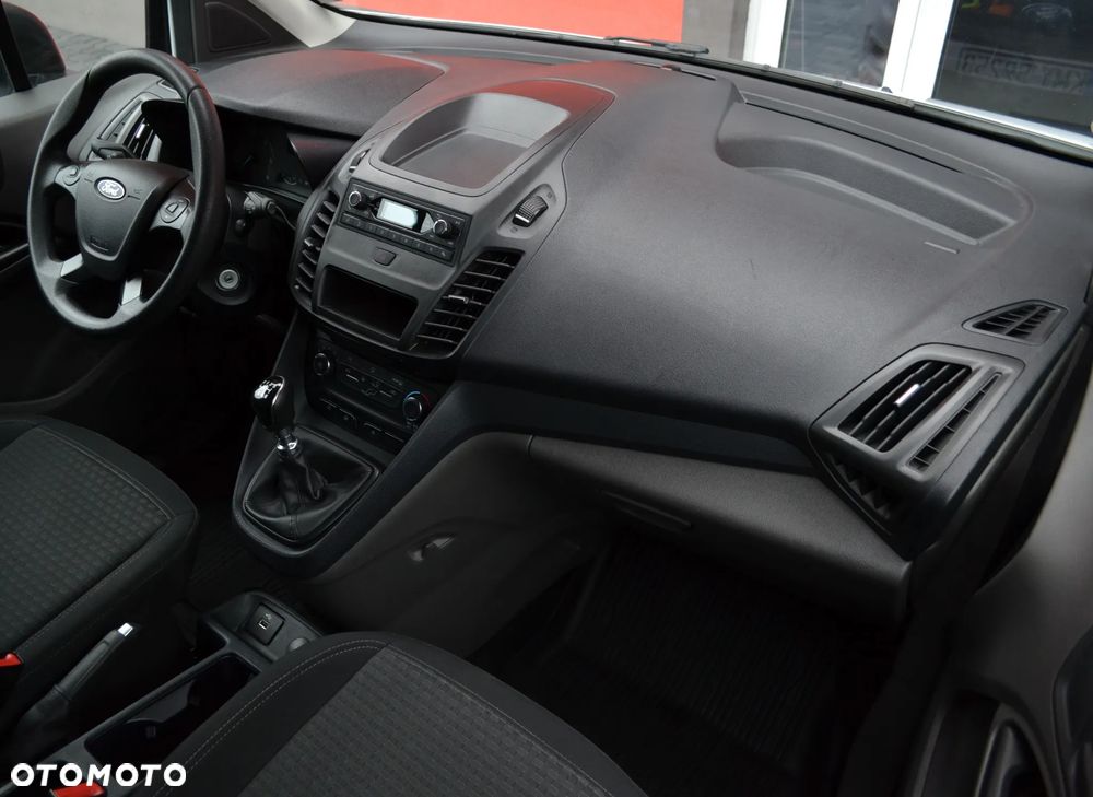 Ford Transit Connect - 11