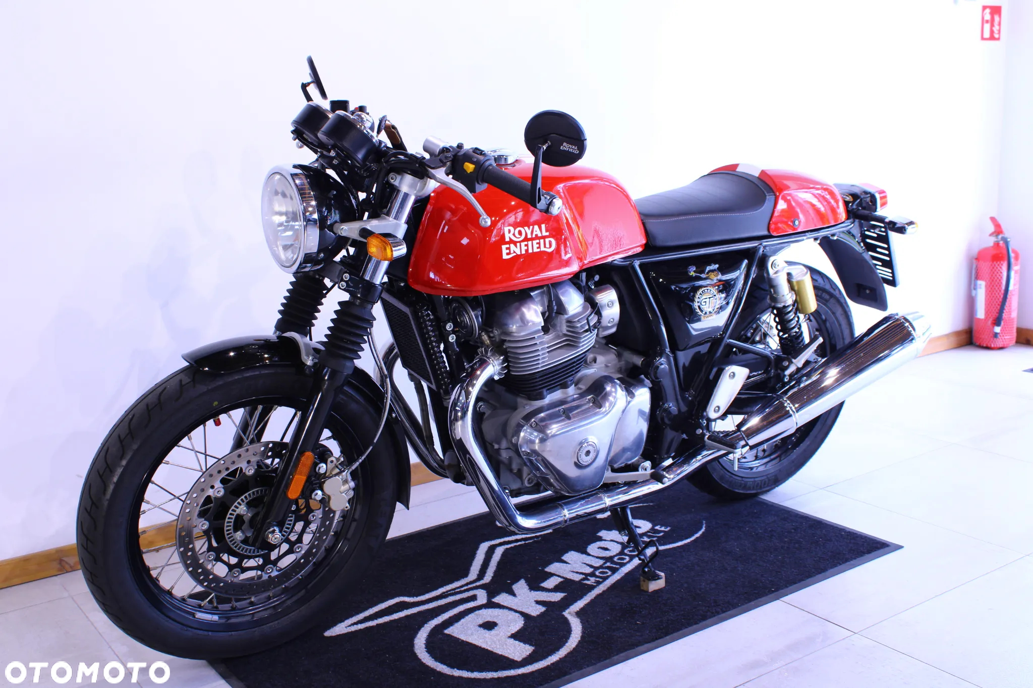 Royal Enfield Continental - 4