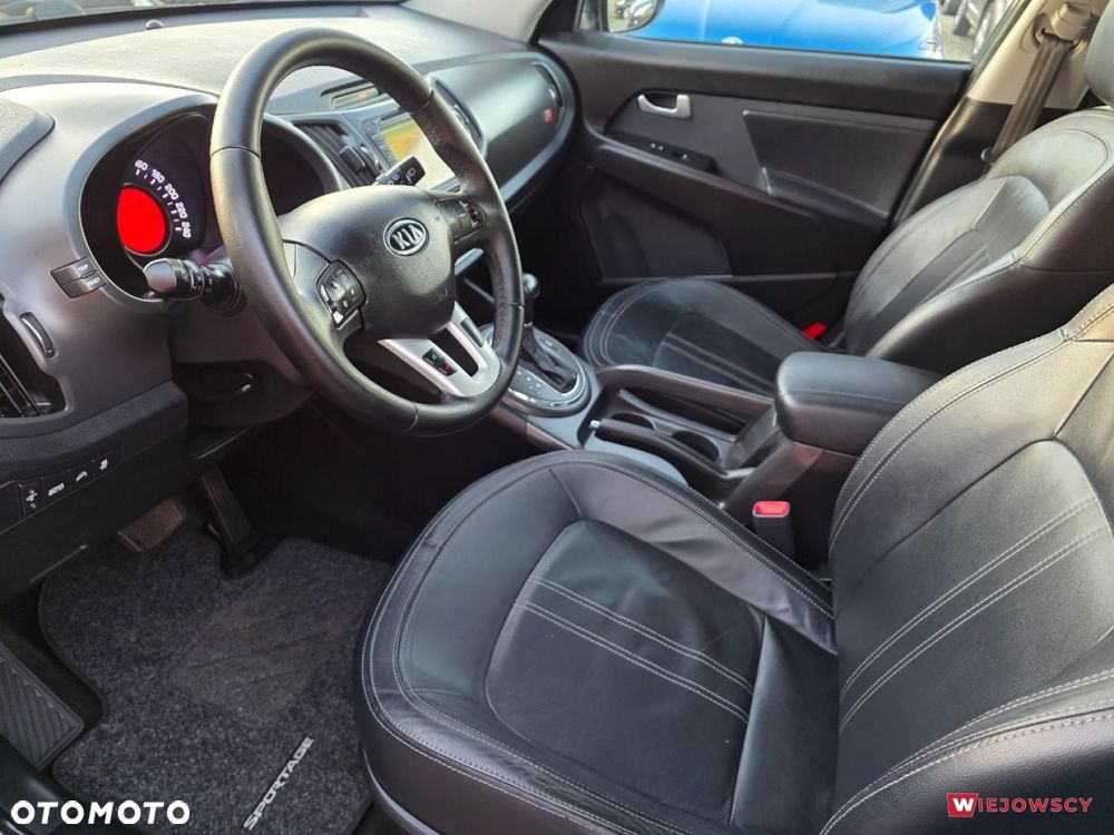 Kia Sportage - 12