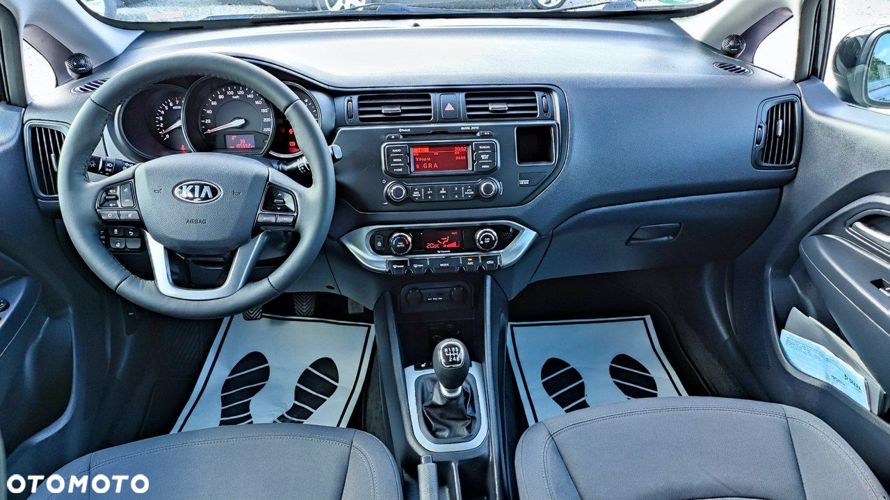 Kia Rio - 5