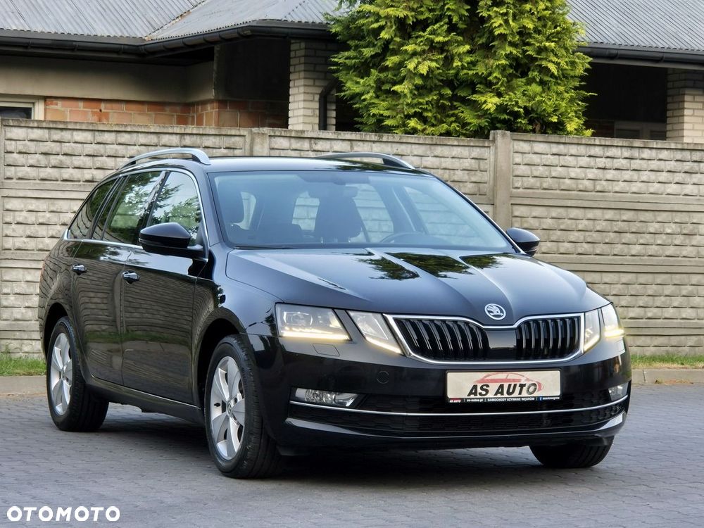 Skoda Octavia 2.0 TDI DSG Style - 4