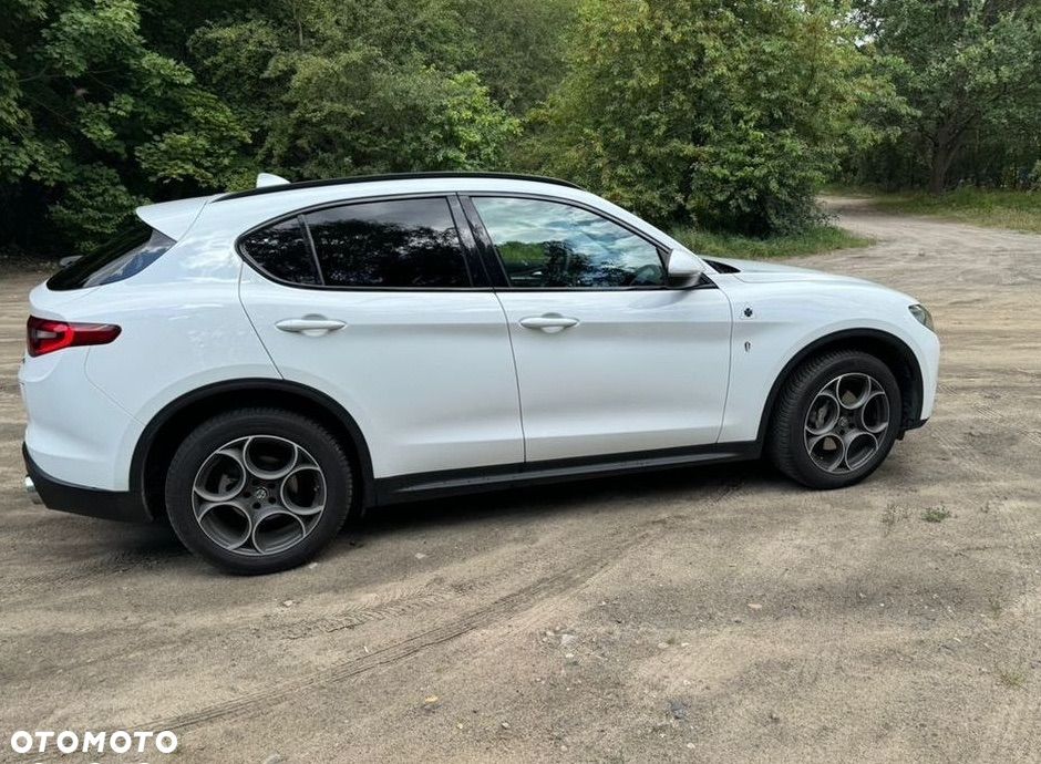 Alfa Romeo Stelvio 2.2 JTDM Q4 - 1