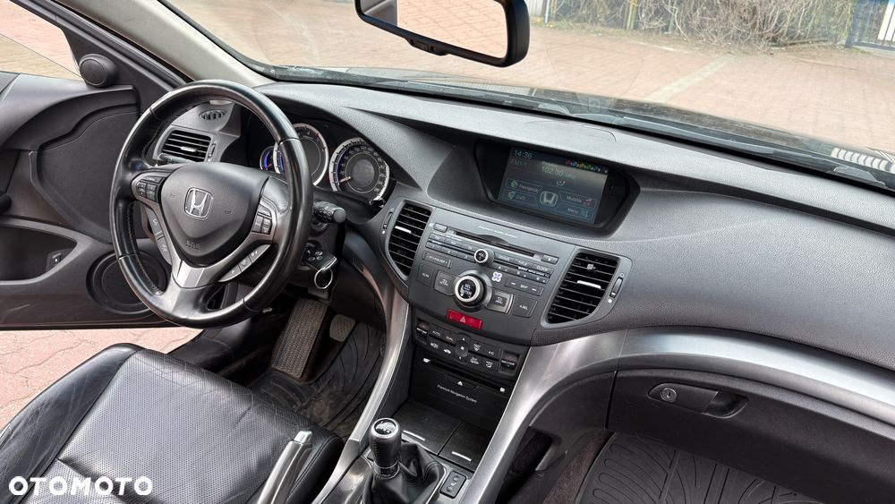 Honda Accord 2.2d Executive Nav - 20