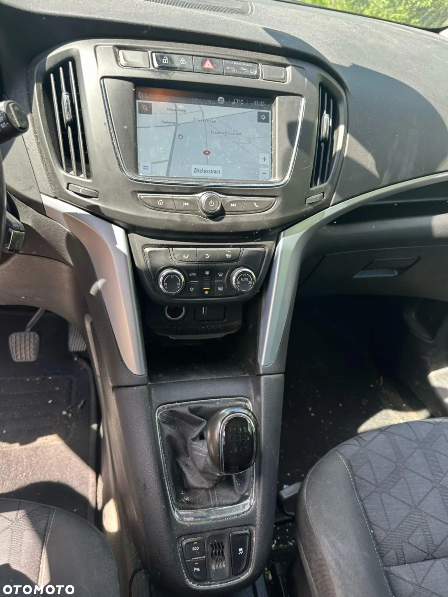 Opel Zafira - 12