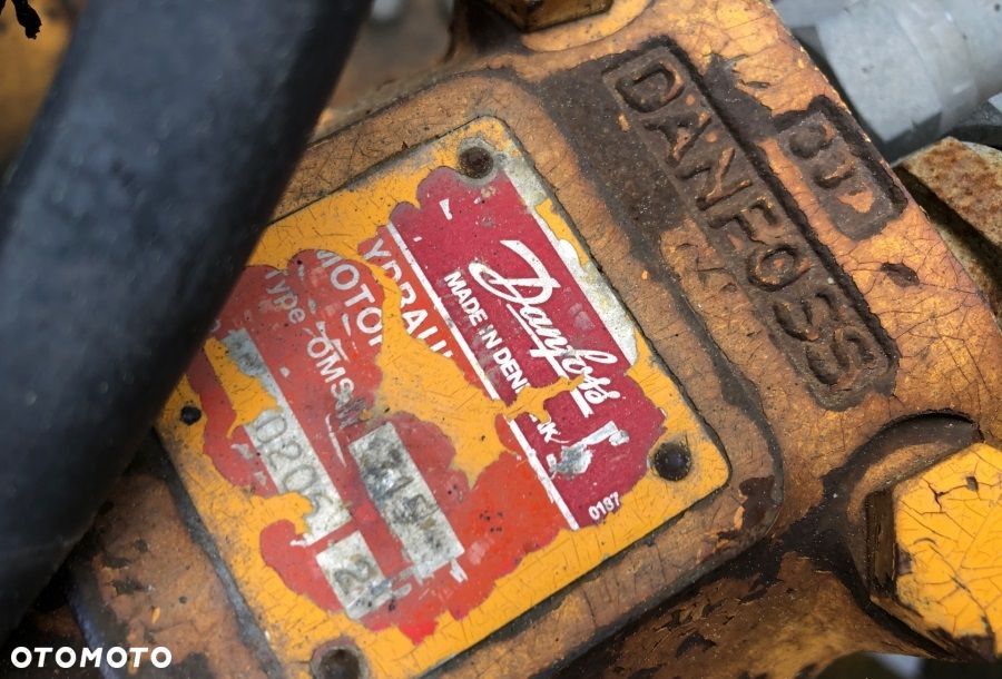 Odchwaszczarka zamiatarka szczotka boczna krawężnikowa HMW ładowarka traktor - 9