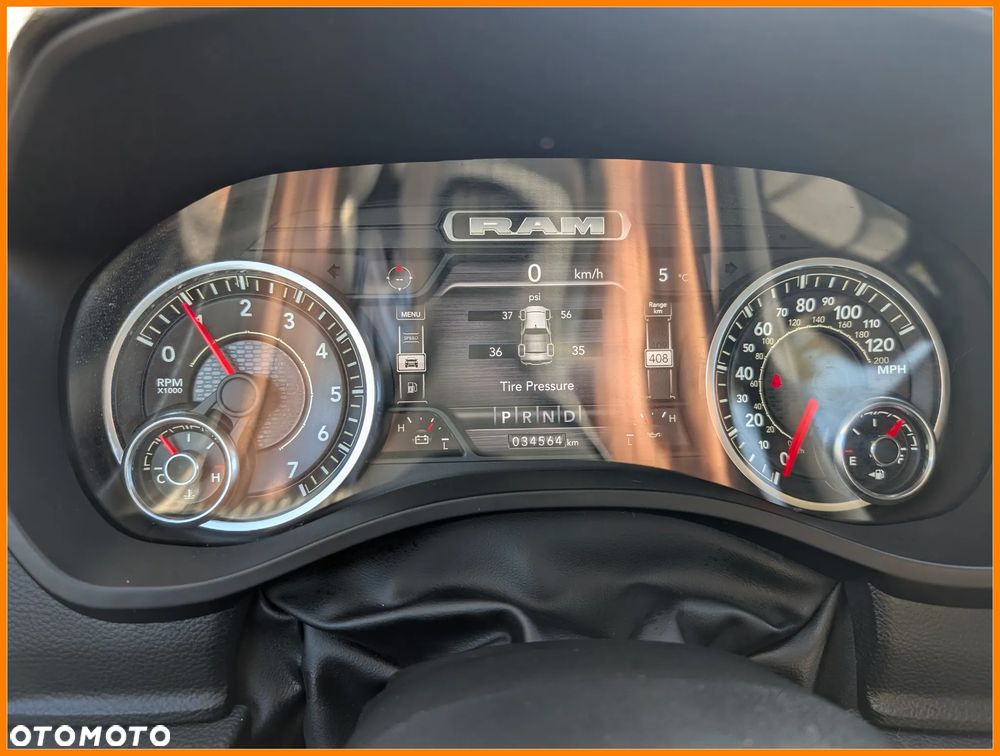 RAM 1500 Crew Cab Laramie - 24