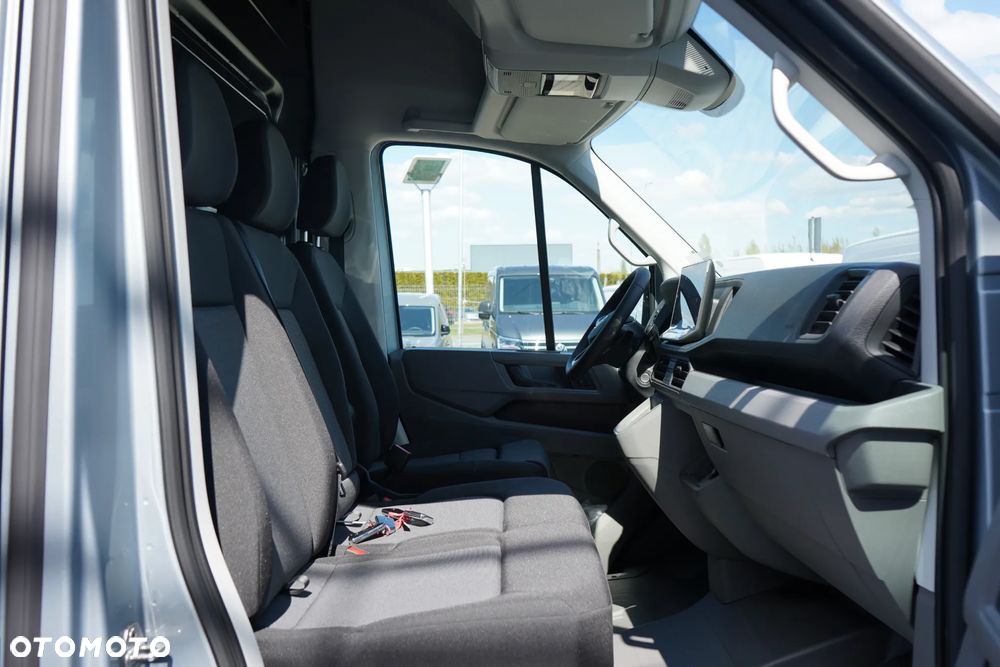 Volkswagen Crafter 35 - 25