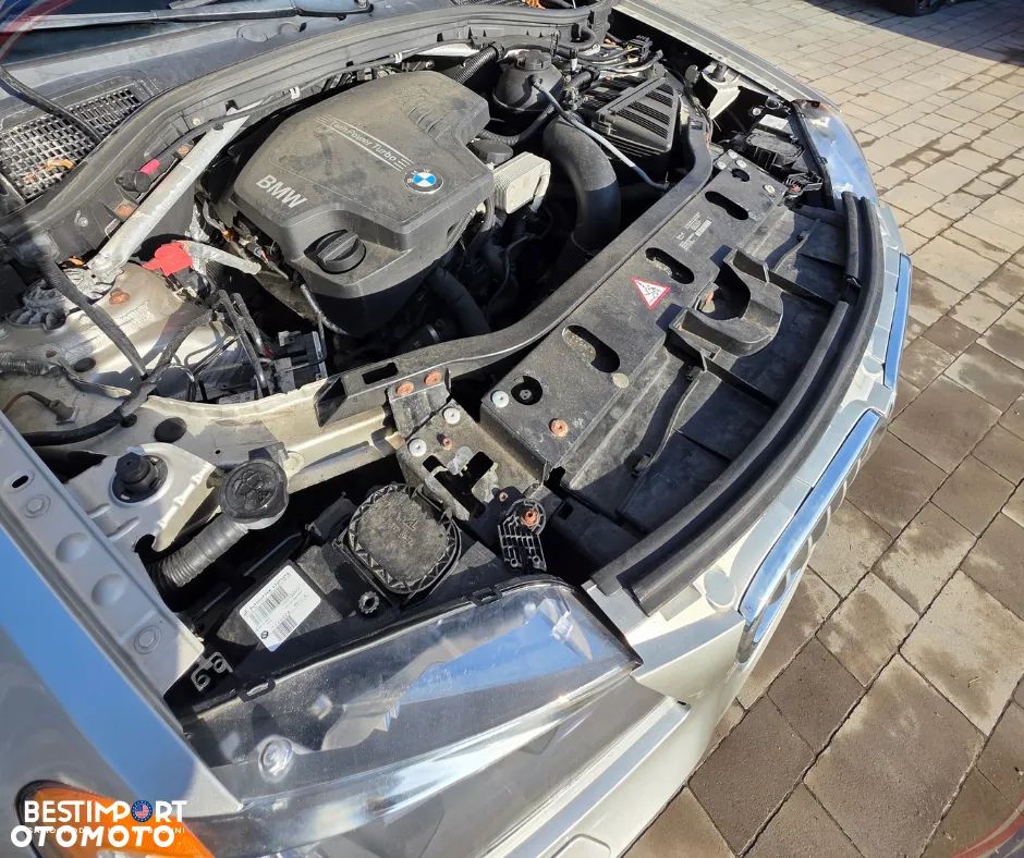 BMW X3 xDrive28i Advantage - 9