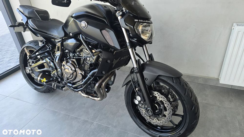 Yamaha MT - 37