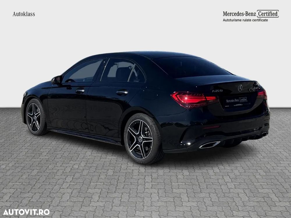 Mercedes-Benz A 220 4MATIC MHEV 8G-DCT - 4