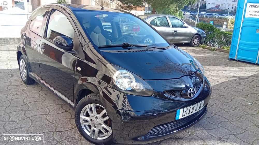 Toyota Aygo 1.0 + AC+VSC - 1