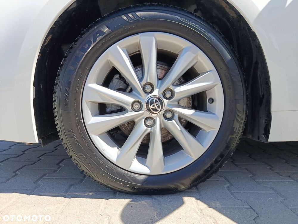 Toyota Corolla 1.8 Hybrid Comfort - 16