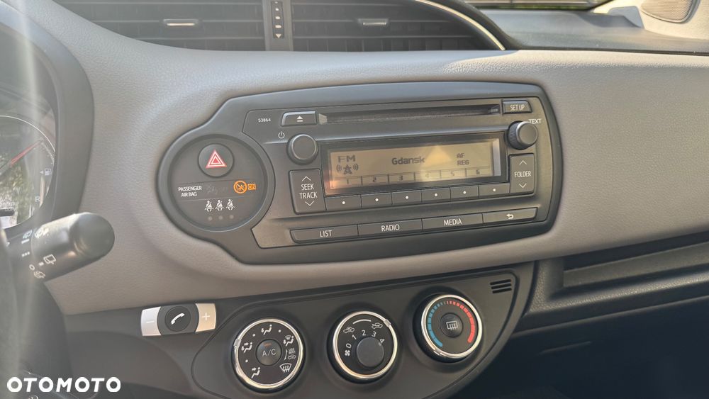 Toyota Yaris 1.4 D-4D Active - 15