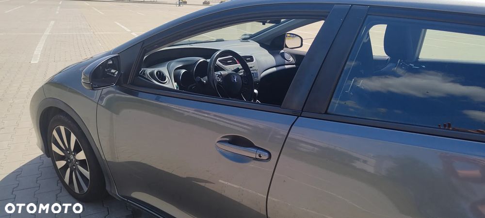 Honda Civic 1.8 Executive - 10
