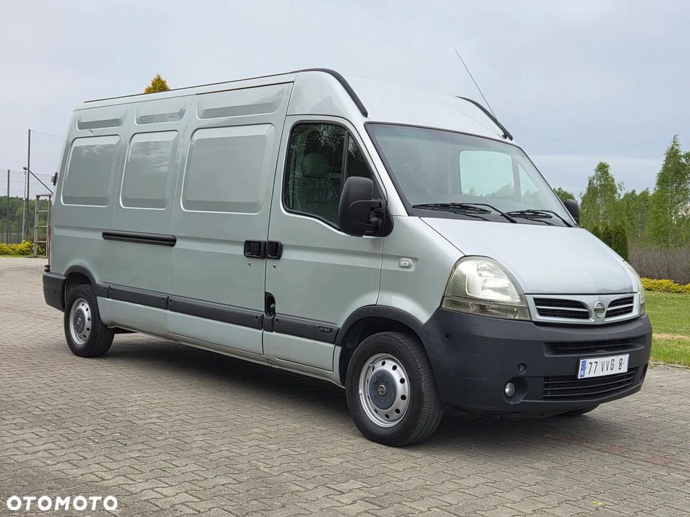 Nissan Interstar - 8