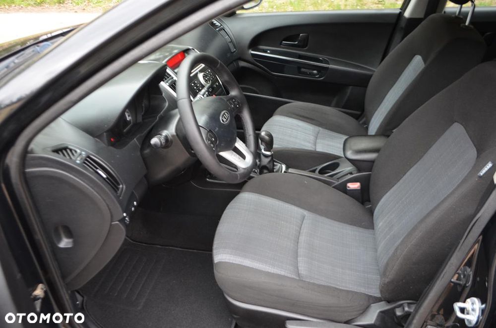 Kia Ceed 1.6 Comfort - 16