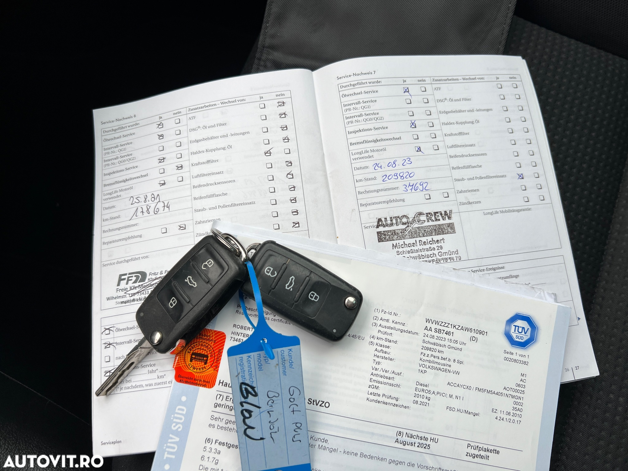 Volkswagen Golf Plus 1.6 TDI DPF BlueMotion Technology Team - 13