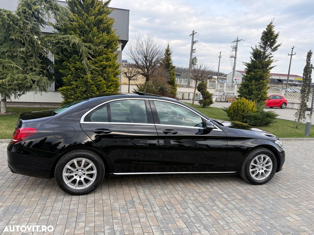 Mercedes-Benz C 180 Kompressor Automatik BlueEFFICIENCY Avantgarde - 11