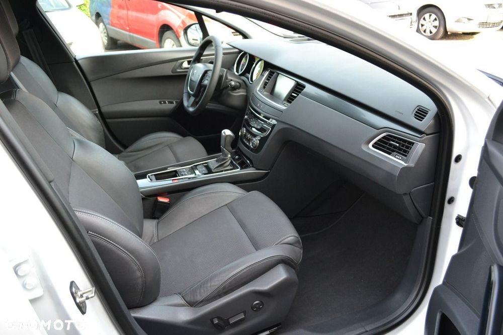 Peugeot 508 2.0 BlueHDi Allure S&S - 25