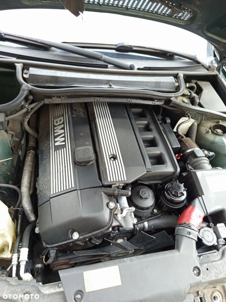 BMW Seria 3 328i - 8