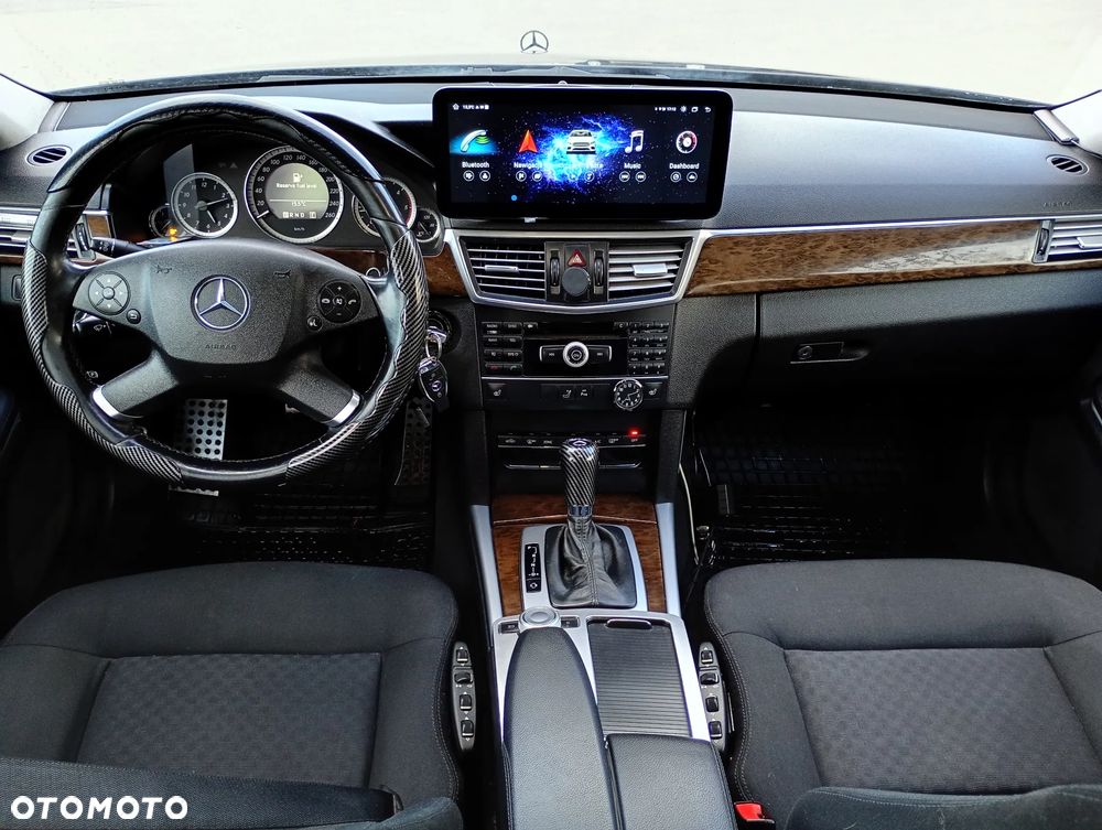 Mercedes-Benz Klasa E 220 CDI DPF BlueEFFICIENCY Automatik - 6