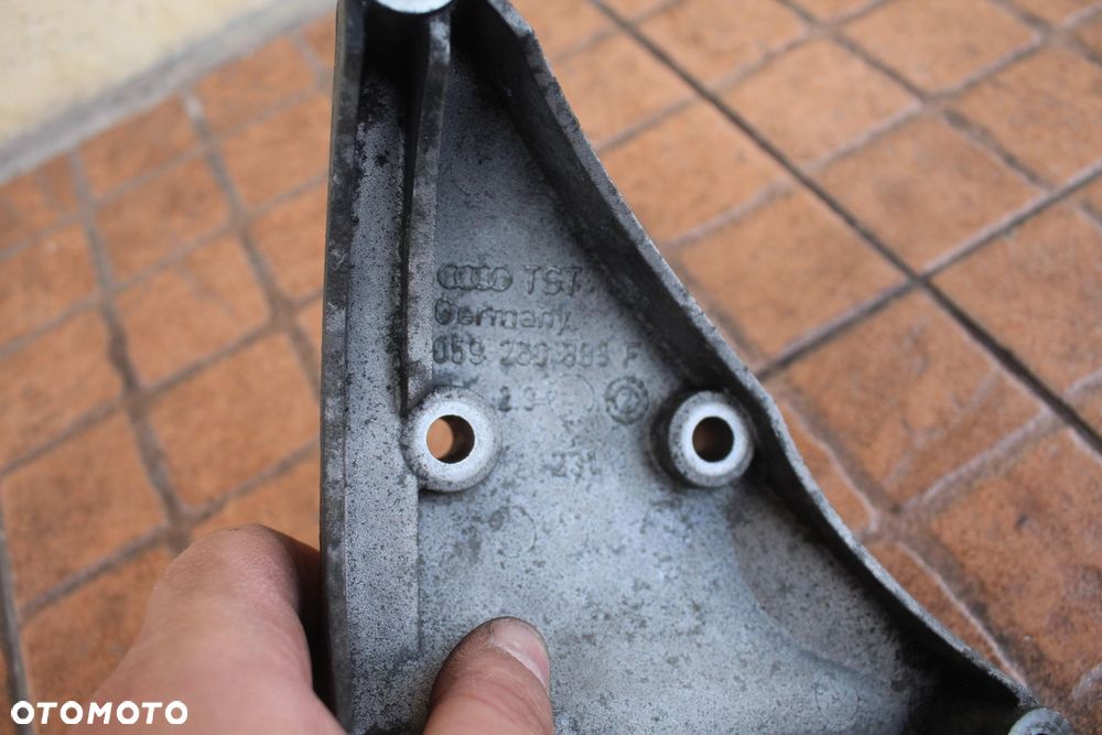 ŁAPA SPRĘŻARKI KLIMATYZACJI AUDI A4 B6 2.5 TDI 059260885F - 4